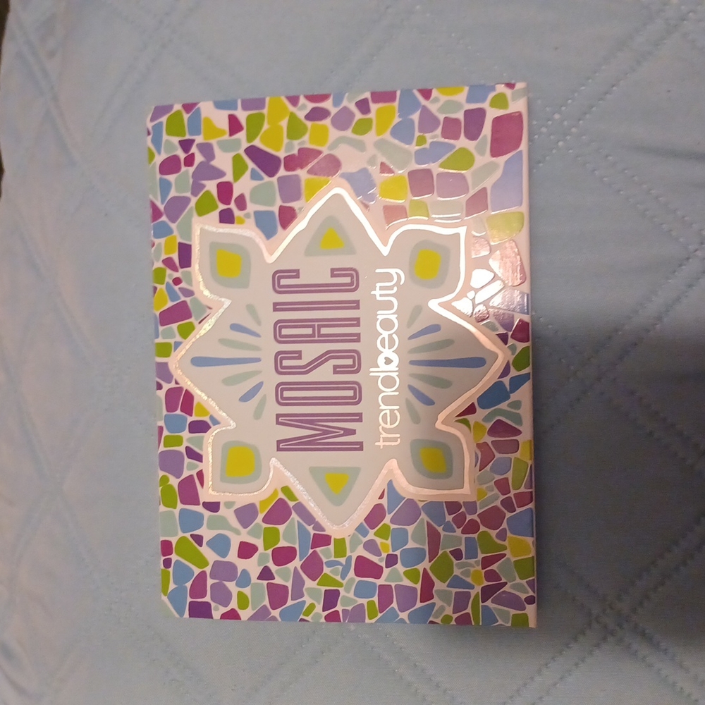 Trendbeauty mosaic eyeshadow palette